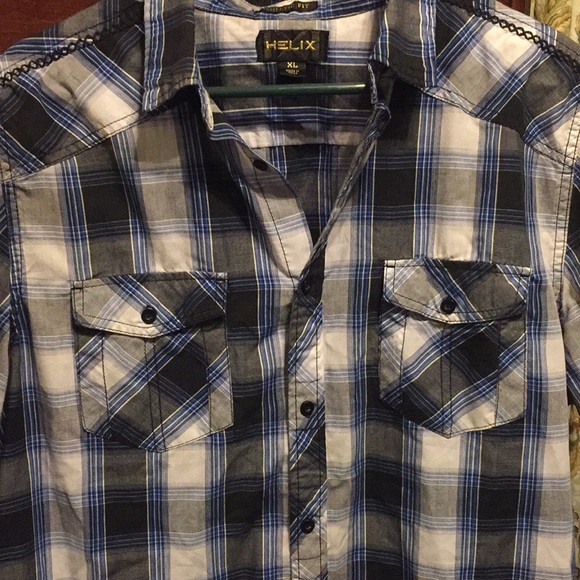 Helix Short Sleeve button down shirt - Picture 2 of 5